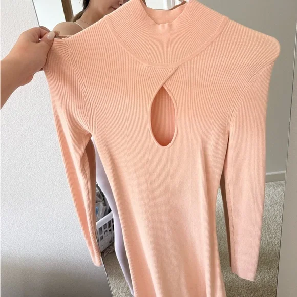 Lovers and Friends Pink Knit Maxi Dress with Slit XS - Picture 6 of 9